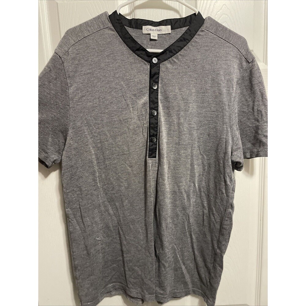 Men's Calvin Klein Gray And Black Short Sleeve Shirt With 4 Buttons